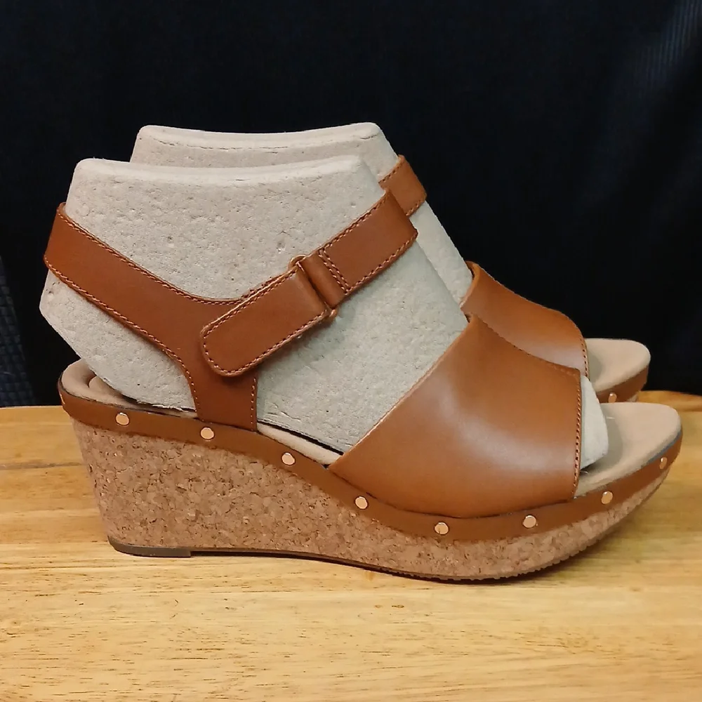 Clarks Brown Leather Women's Sandals